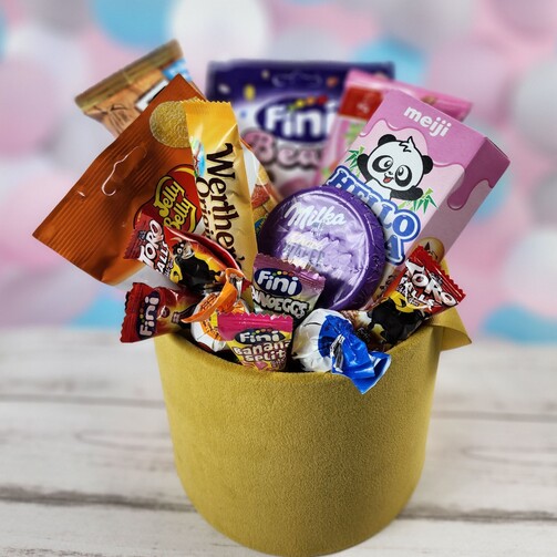 Детский набор сладостей в кашпо 