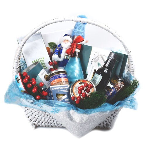 Набор в белой корзине с коктейлем Клоудем 0% 