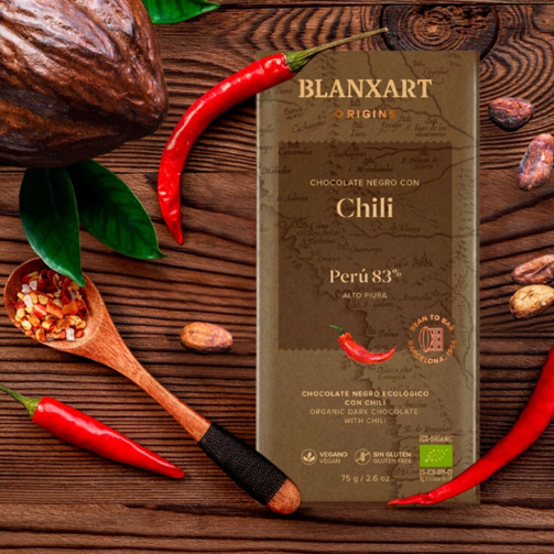 Органический плантационный шоколад Перу 83% с перцем Чили 75 г  (арт. BLX49179/BLX)