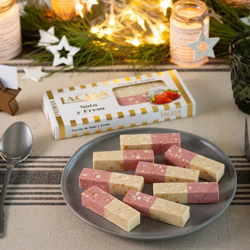 Нуга клубника со сливками 250 г  (арт. LAC190302)