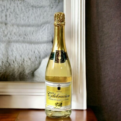 Безалкогольный газированный праздничный напиток Яблоко  (арт. ESP3407)
