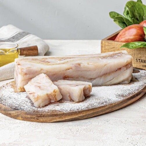 Филе минтая дальневосточного без кожи замороженное 