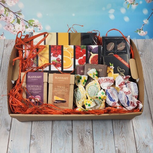 Подарочный набор сладостей "С любовью"  (арт. RKM-111)