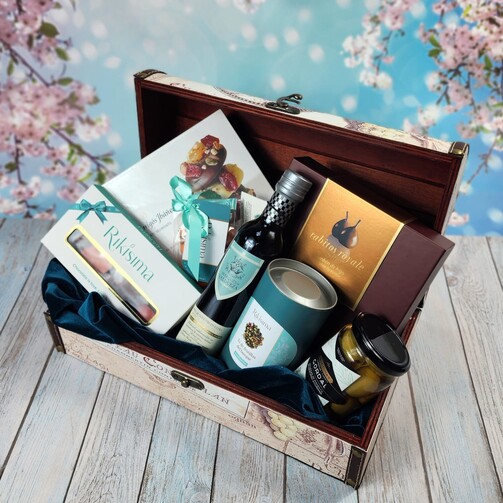 Набор подарочный в деревянном сундучке "Испанский комплимент" 