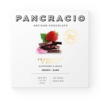 Темный шоколад с сублимированной малиной и лепестками розы