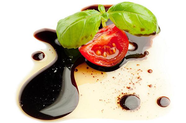 Почему бальзамический уксус такой дорогой?