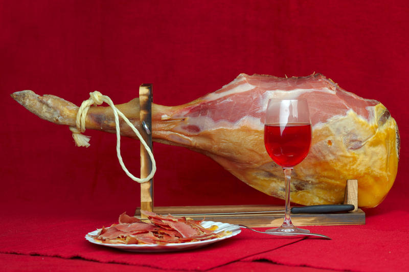 Скидки до 70% на хамон и сыровяленые колбасы на "Мечта Гурмана" Скидки до 70% на хамон и сыровяленые колбасы на "Мечта Гурмана"